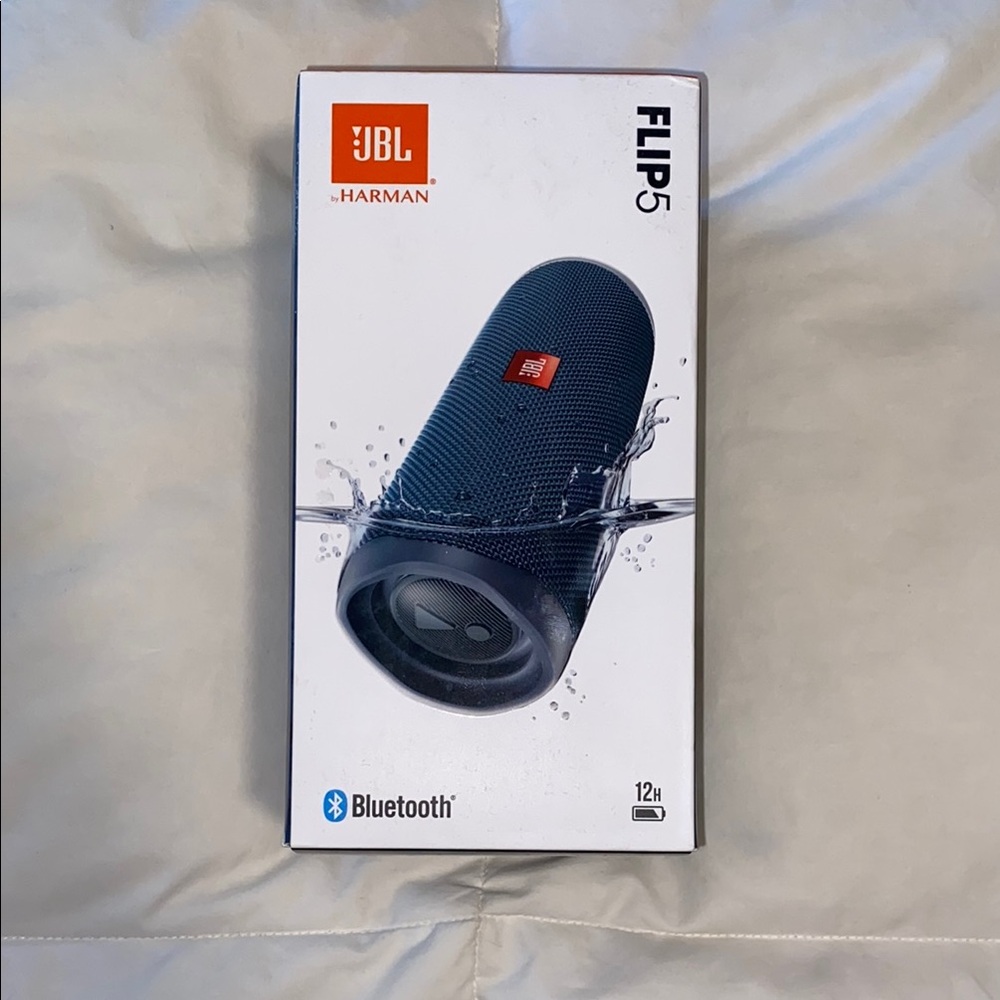JBL Flip 5 Portable Speaker - Dark Blue (Cable Included)